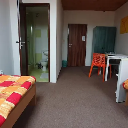 Rekreacni Stredisko Slovice Pensjonat Hrebecniky