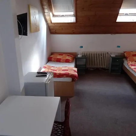 Rekreacni Stredisko Slovice *
